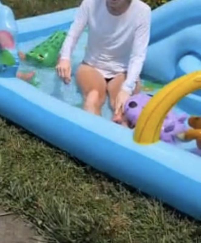 Customer photo for "Nice fabric, a bit too loose for swimming"