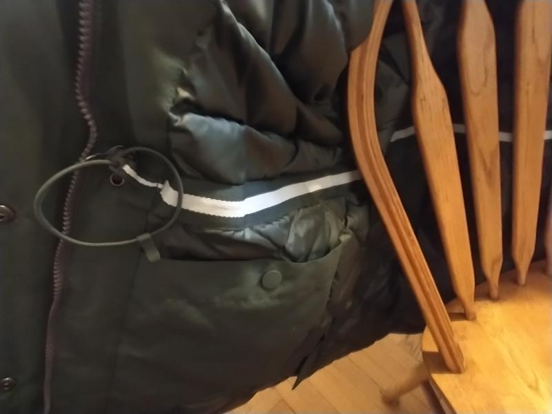 Internal drawstring so I don't look like a potato!