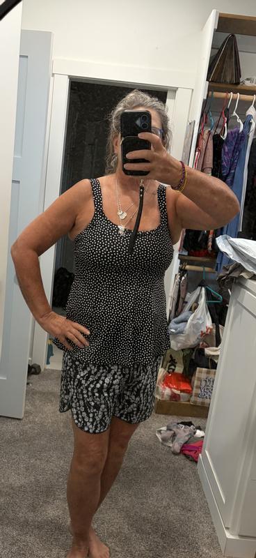 Customer photo for "Nice swimsuit"