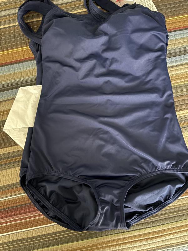 Customer photo for "Inconsistent sizing"