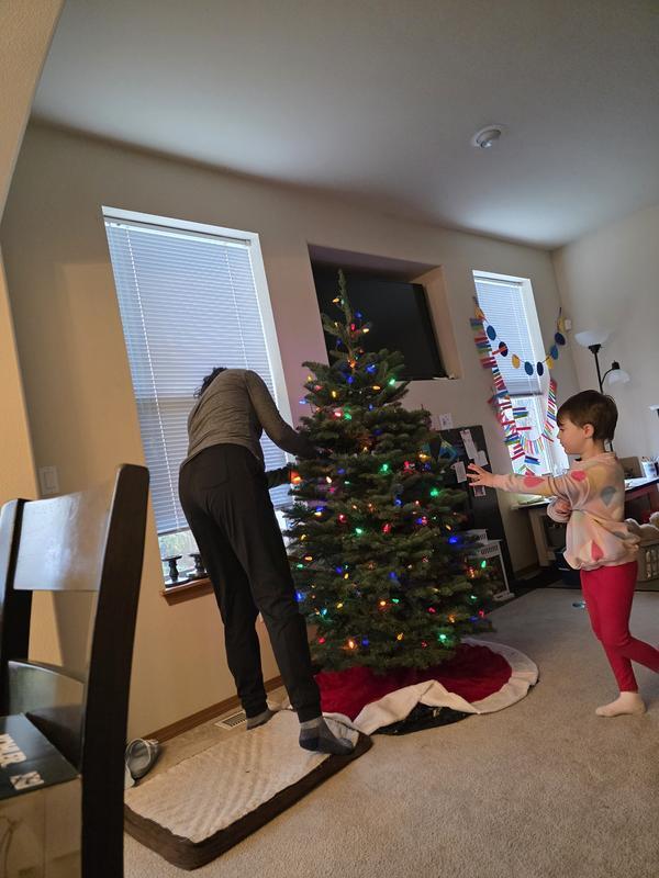 Review Thumbnail Image 0 383578978