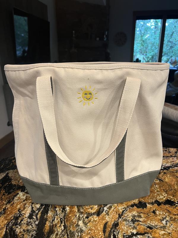 Customer photo for "Y favorite summer bag"