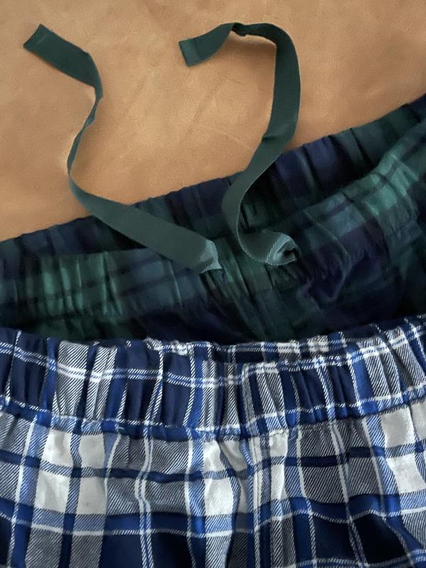 Tighter waist and no drawstring