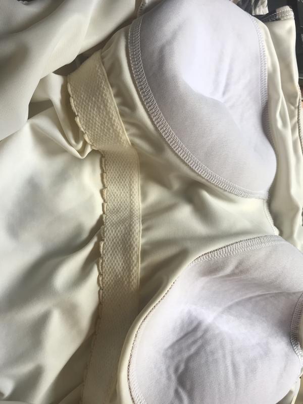 the "white" lining has turned many different shades of yuk