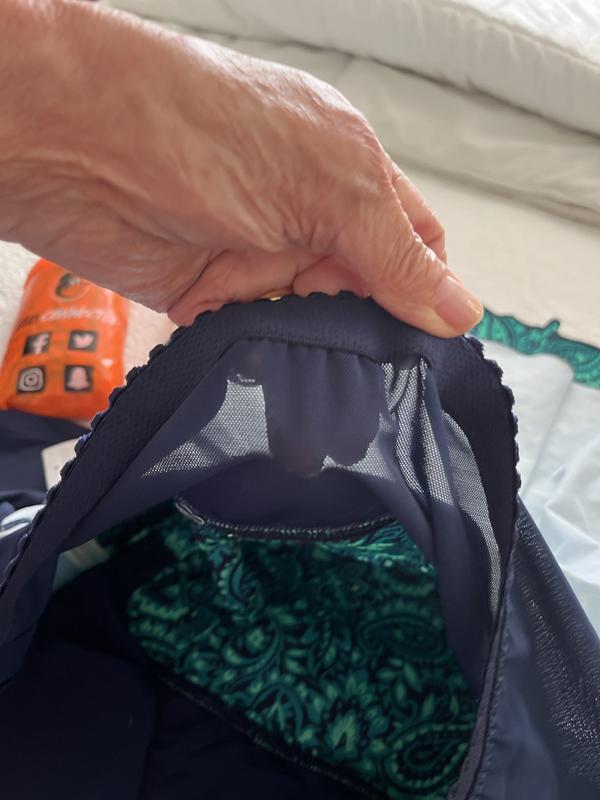 Flimsy no support at all