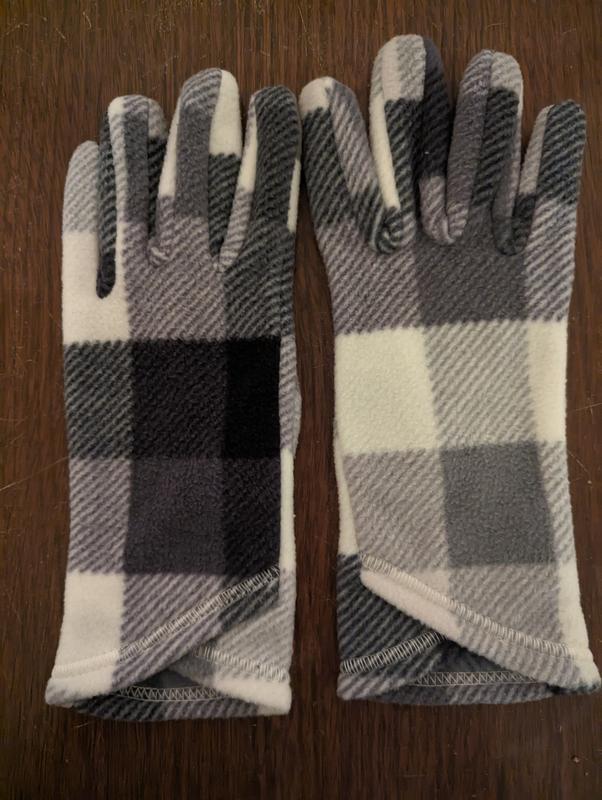 Plaid gloves mis-matched pattern showing back side