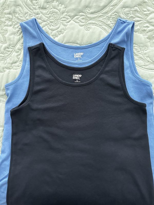 size difference of t shirts... both are size M.