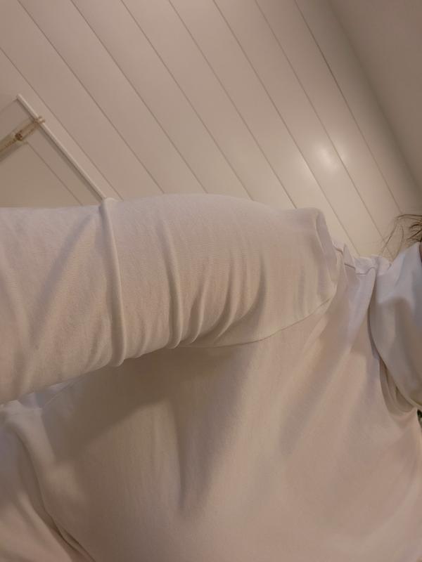 Those gathers pull just below the deltoid. Uncomfortable.