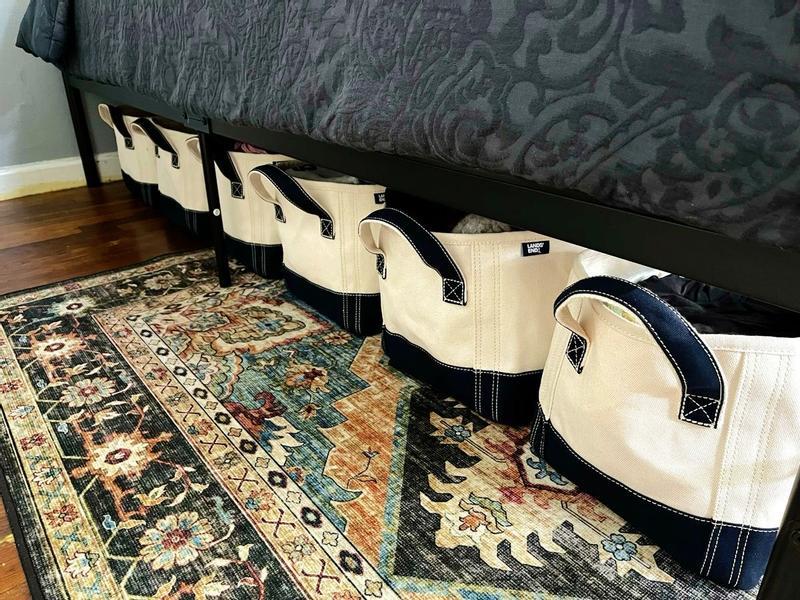 Customer carousel item 3.