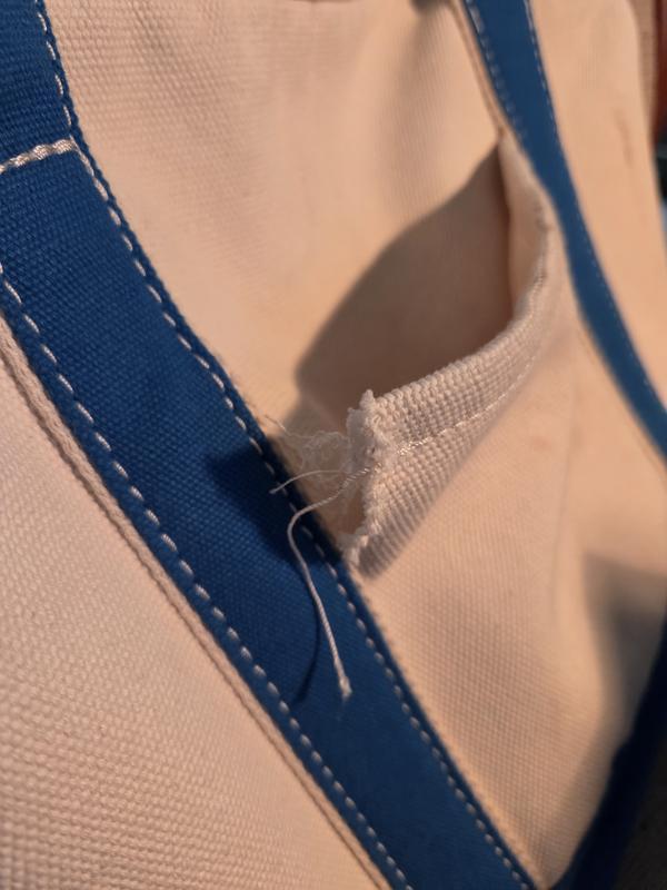 Outside pocket tearing away after only 6 months and 3 x week use.