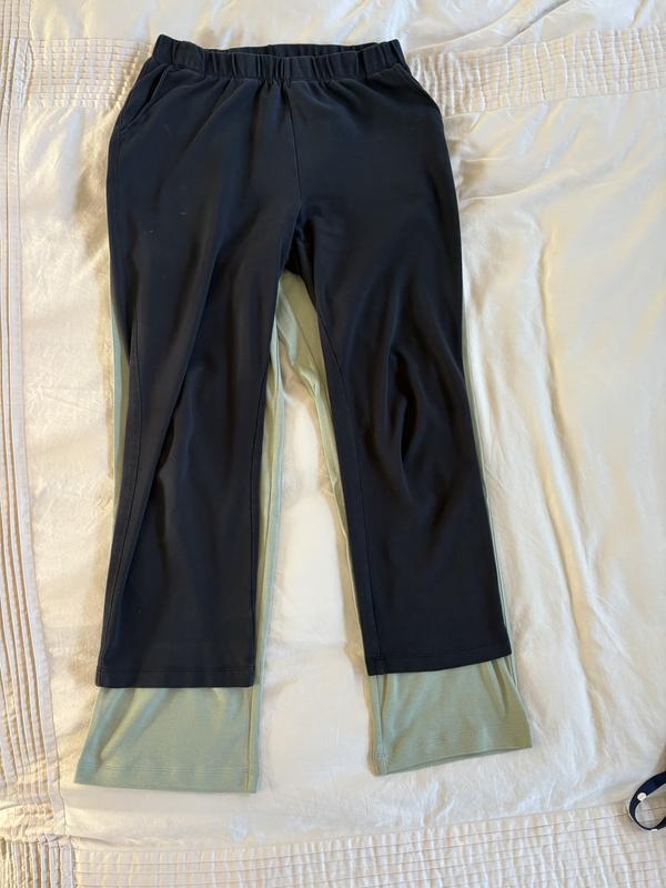 Review Thumbnail Image 0 383578920