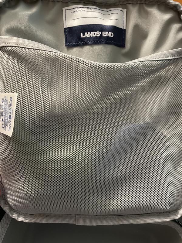 Mesh sleeve inside where I put ice packs