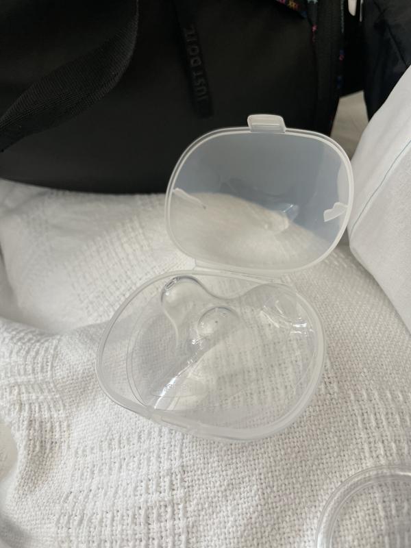 2pk Nipple Shields for Breastfeeding with Carry Case Ultra-Thin Super-Soft