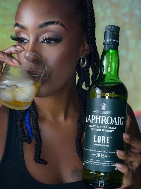 ラフロイグ ロア LAPHROAIG LORE ラフロイグ ロア ギフトセット | TheWhiskyLegend