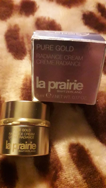 Beautiful La Prairie Pure Gold Radiance Cream!
