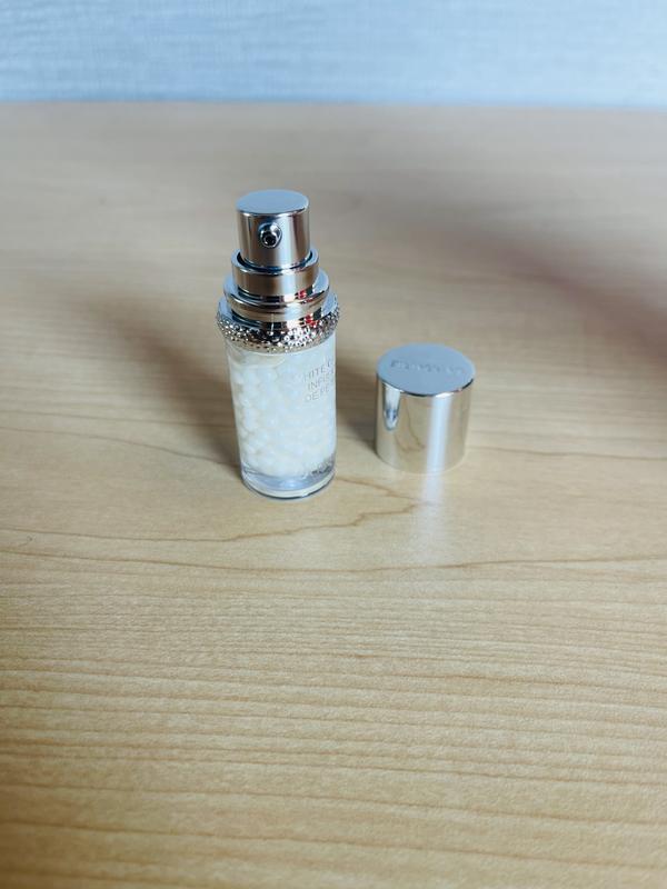 Pump small amount on palm!