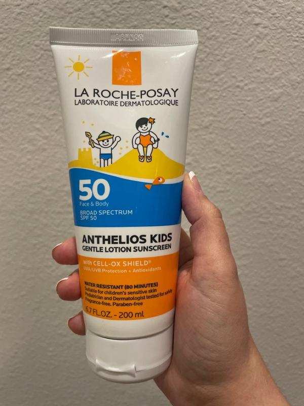  La Roche-Posay Anthelios Kids Gentle Lotion Protector solar SPF  50, protector solar para niños para cara y cuerpo, libre de oxibenzona,  probado por pediatras y dermatólogos : Belleza y Cuidado Personal