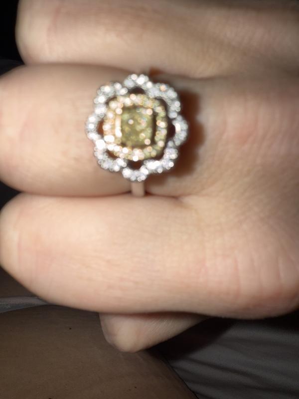 Le Vian Sunny Yellow Diamond Ring 5/8 ct tw Cushion/Round Le Vian Sunny Yellow Diamond Ring 5/8 ct tw Cushion/Round