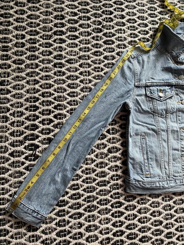 Sleeve Length from Shoulder Seam to Sleeve Edge: 24 ¾”