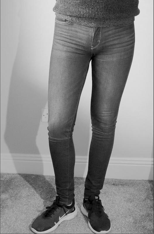 Levi 711