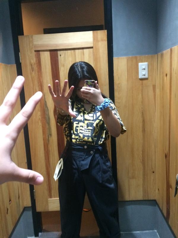 This before i bought it. I asked if there is a belt included and they said there is not