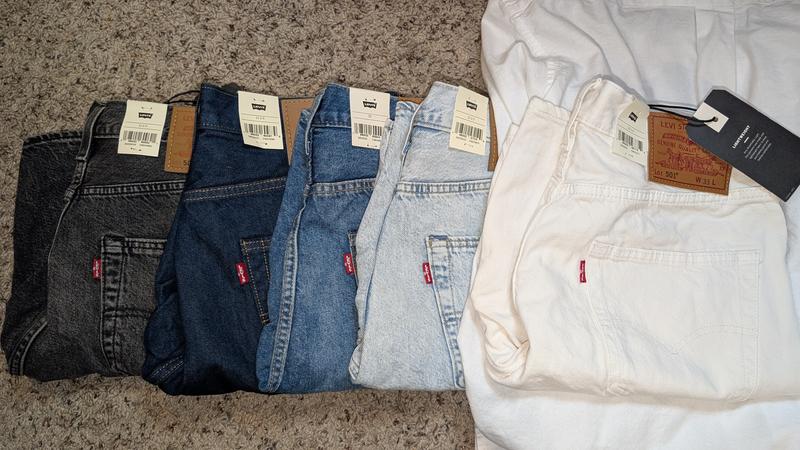 Left to Right:
Dark Lane - Black
Late Edition - Dark Wash
3PM In Soma - Medium Wash
Light Thread - Light Wash
Bright Smile - White