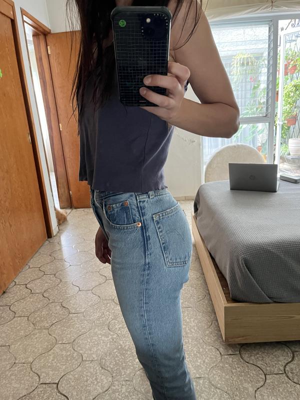 Size 23 x 30