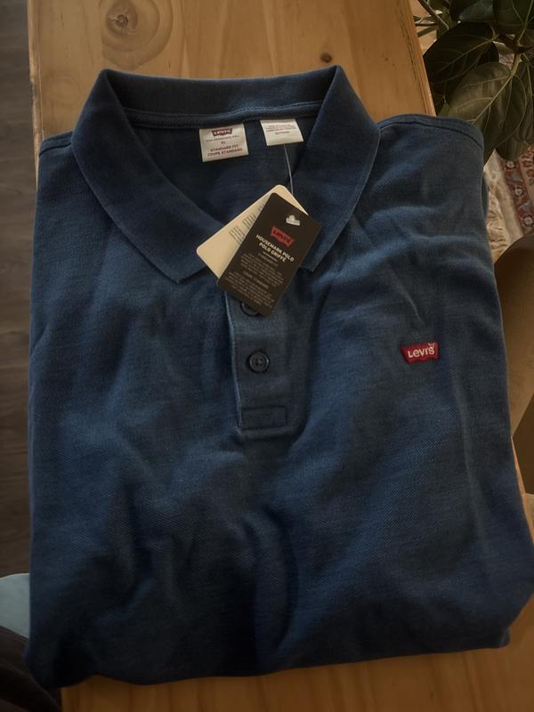You can clearly see this is way too dark to be the correct colour shirt. Twice now I’m receiving the wrong colour. Really annoying.