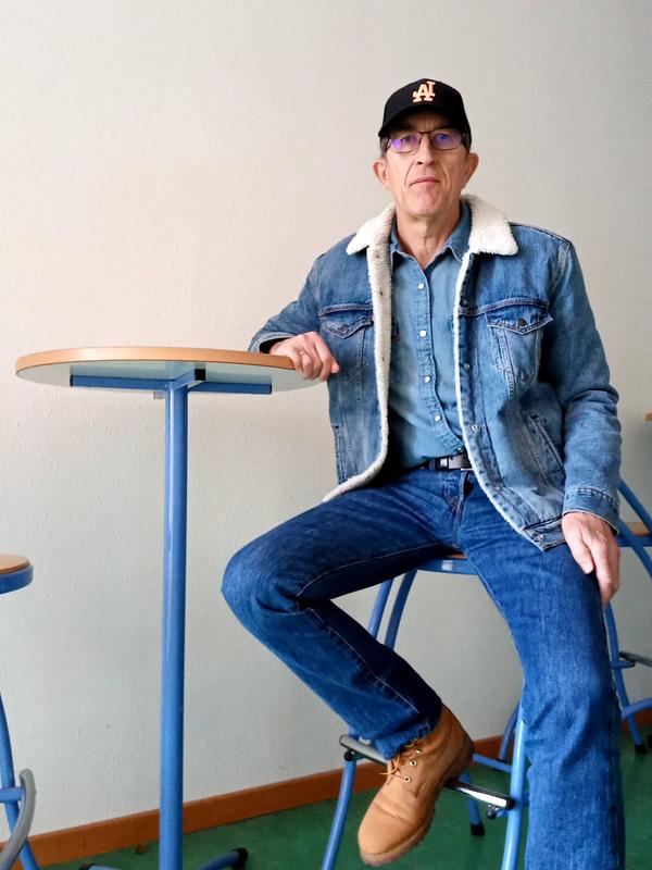 levis trucker sherpa
