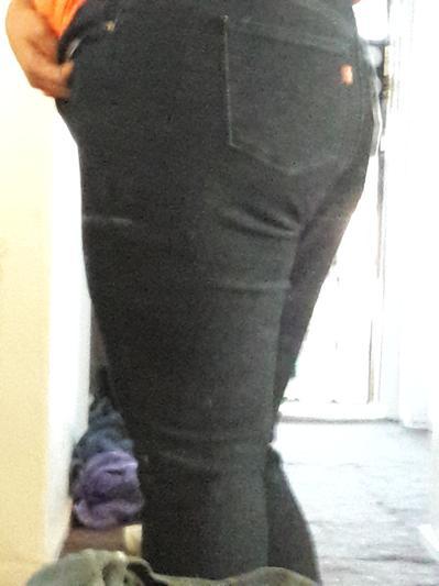 Love the color and fit! Picture isn't as clear as I wanted