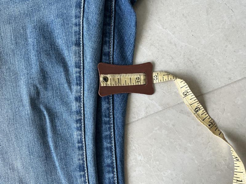 Levi's 725 Kick Bootcut - Jean Femme Bootcut Cheville, Taille Haute, Coupe Ajustée - Denim Stretch Confortable