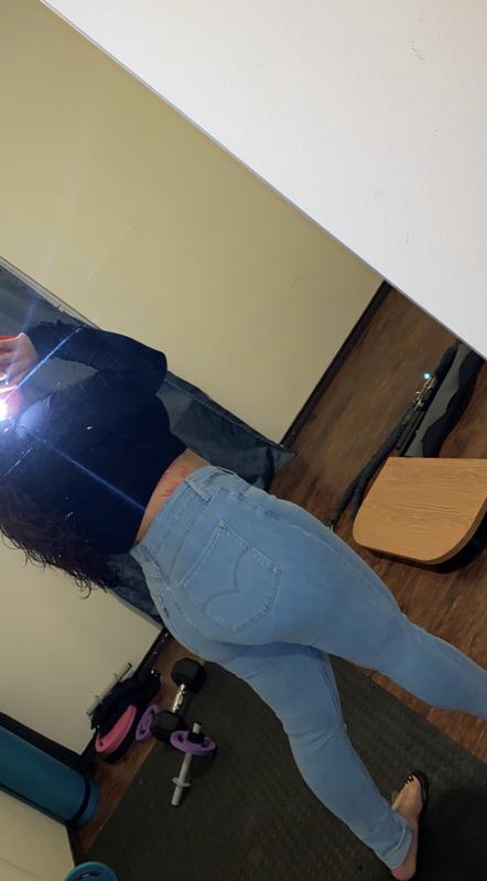Size 29 length 28” light wash.
