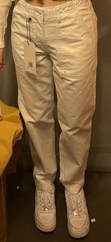 these are actually size 28 i tried in store. they dont have size 28 online :(