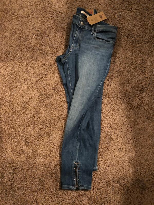 Zipper on the side not back...big bummer!