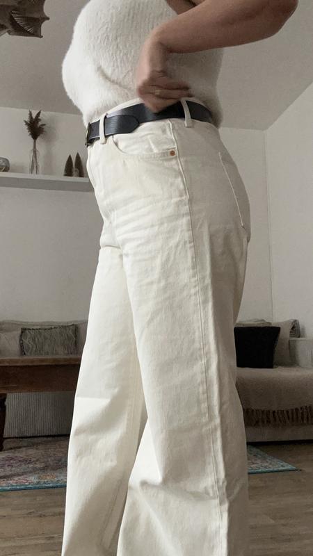 J’ai pris ma taille comme conseillé mais pour un effet plus près du corps taille en dessous préférable.