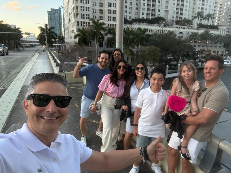 Customer carousel item 8.