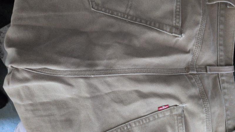Beide Taschen mit Löcher