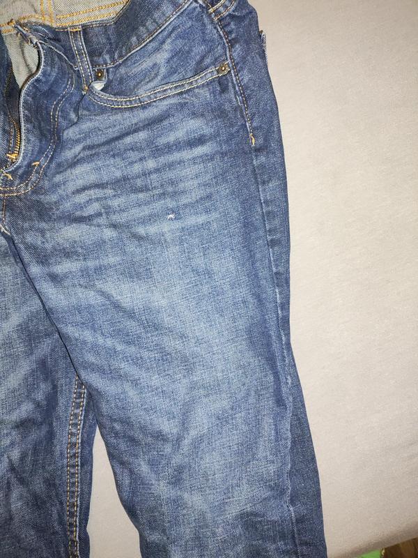 Thin denim, torn open on the first wear. Not the 527s I've bought in the past.