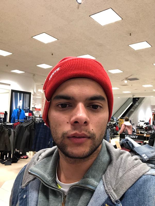 My new Levi Beanie.
