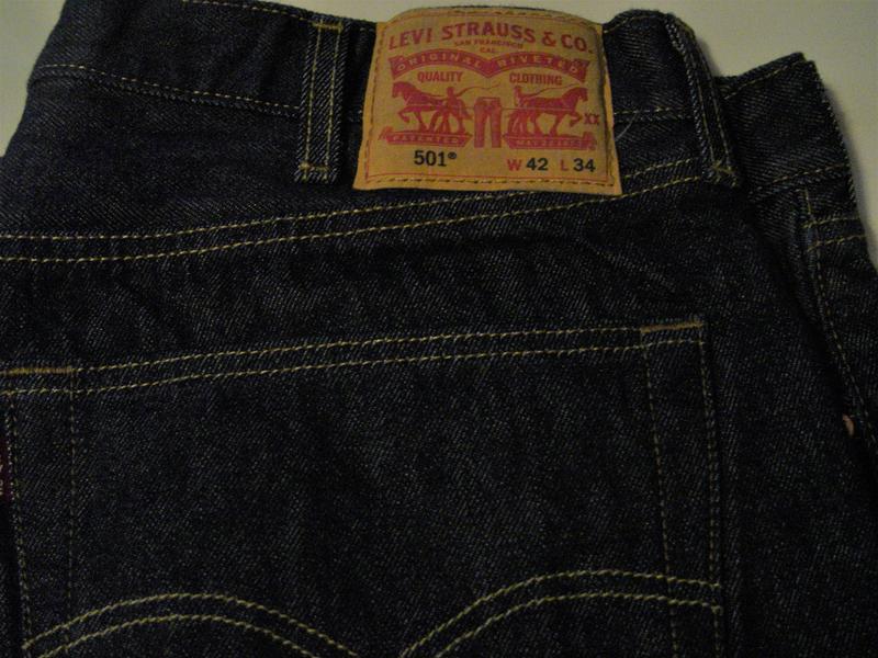 Previous pair with identifier on the label.