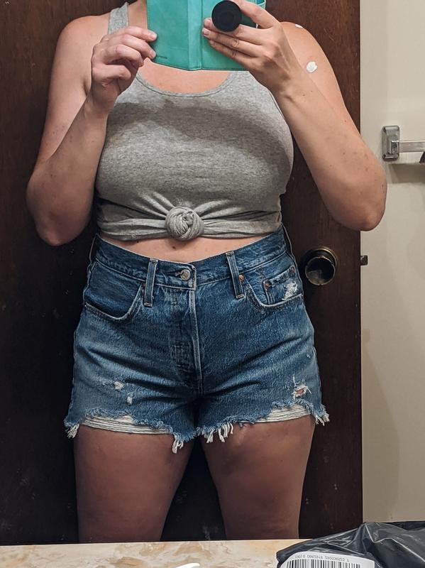 Customer photo for "90s supermodel vibes"