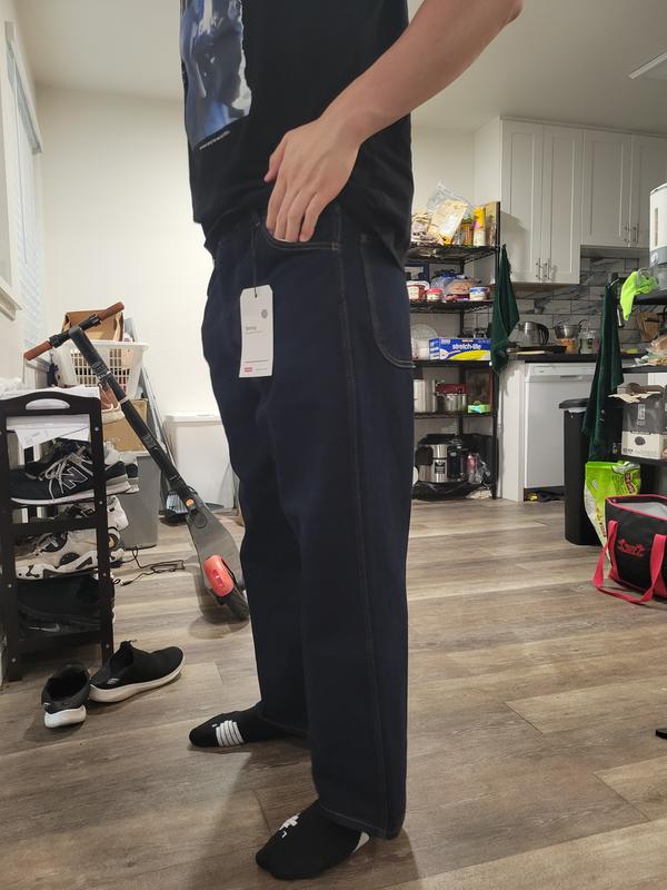 The Jeans in the picture are false