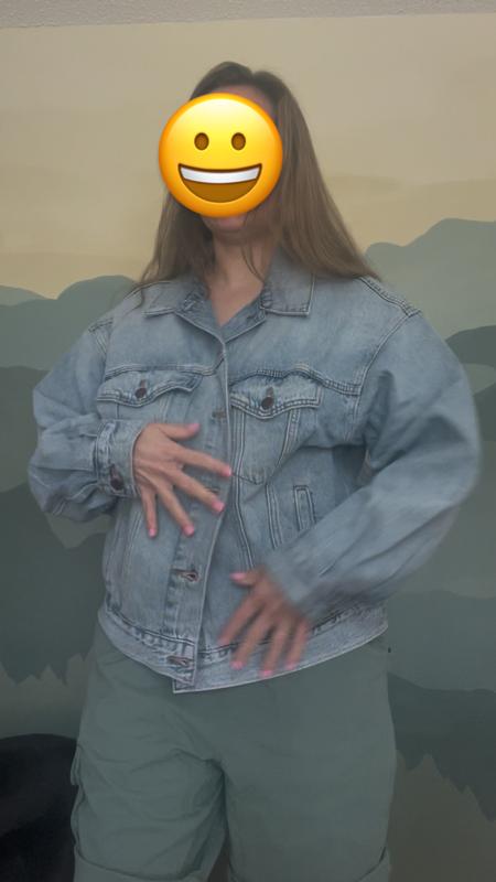 5’5”, 145lbs
