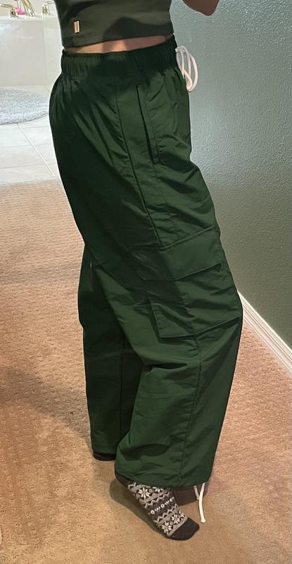 Gold Tab™ Cargo Pocket Nylon Pants - Green