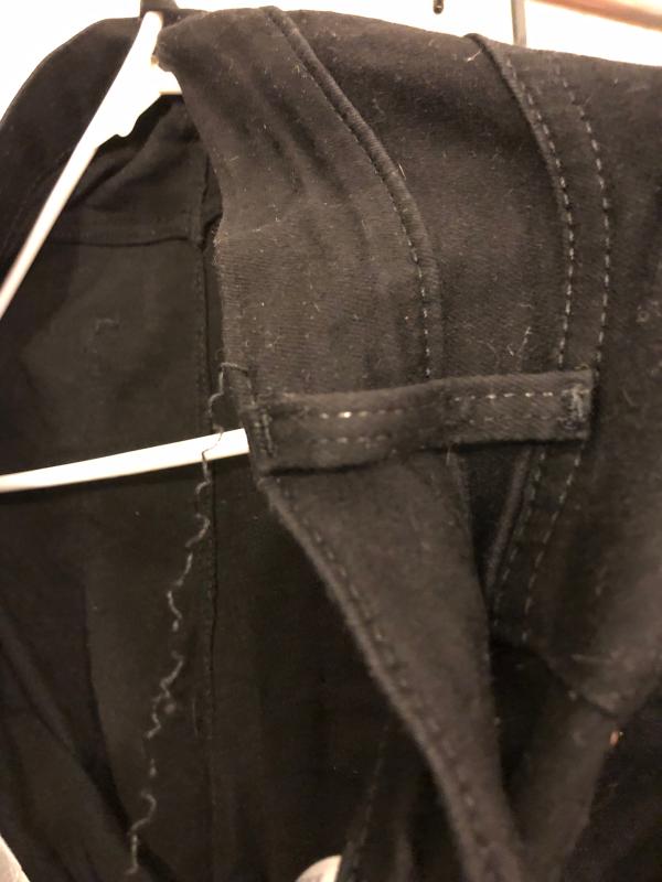 The unraveled seam. It’s been cut twice...