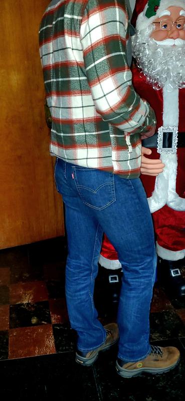 rear fit and cuff fits over boot... thanks santa!