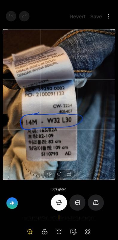 Size chart shows inseam should be 32" on an M, but it's 30