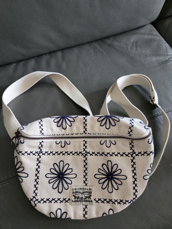Crossbody bag