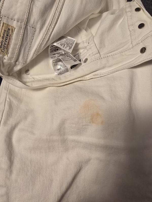 Creased from taking out of the levis packageing.