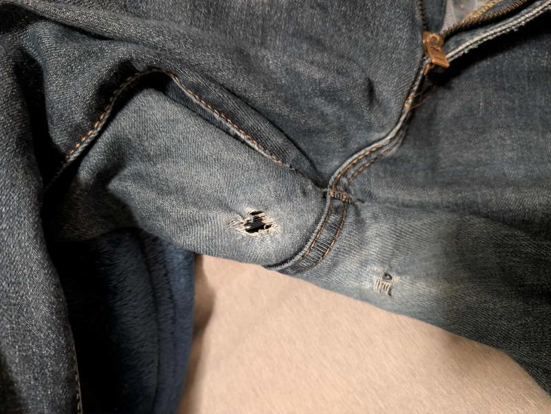 Jeans Damaged